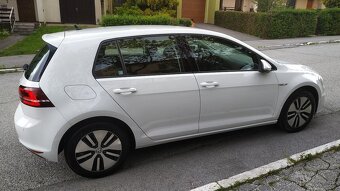 Volkswagen E- GOLF,11/2015 85kw,automat - 12