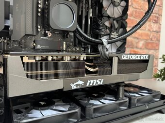 68 - Ryzen 9 9950X3D\96GB\RTX 5090\SSD\1200W Zdroj - 12