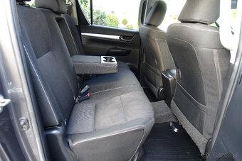 Toyota Hilux DC 2.4 I D-4D Active - ODPOČET DPH - 12