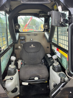 Nakladač smykovy Caterpillar 226B3, Bobcat, JCB, Kramer, UNC - 12