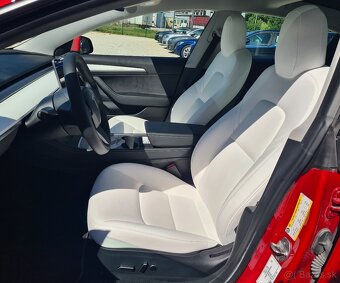 TESLA MODEL 3 LONG RANGE AWD - 12