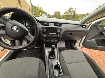 Škoda octavia 1.6tdi - 12