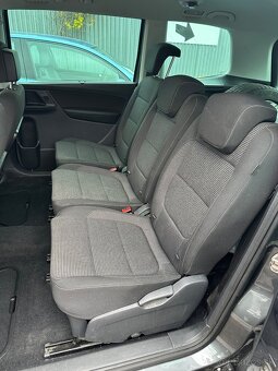 Volkswagen Sharan 12/2016, dovezené, mizne voda - 12