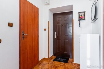 REZERVOVANÉ 2 izbový BYT po kompletnej rekonštrukcií - 12