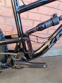 Nový celodpružený bicykel KELLYS Swag 30, 29"/27,5" "L" - 12