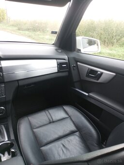 Mercedes Benz GLK - 12