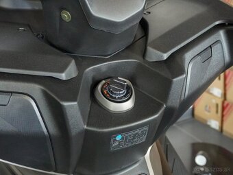 Kymco Xciting VS 400 - 12