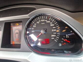 Audi A6 allroad - 12