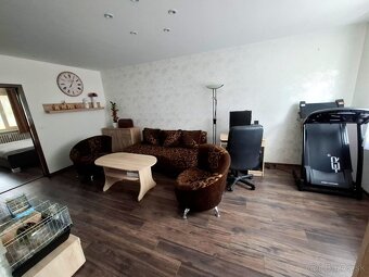 Predám 3 izbový byt - 12