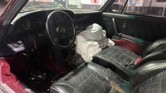 Porsche 911 3.0 SC Targa - 12