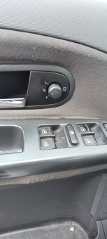 Predám Seat Alhambra - 12