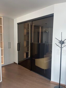 Ponúkame luxusné Kancelárie vo veži Eurovea Tower - 12
