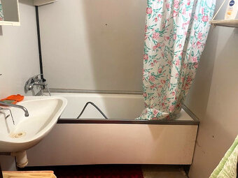 3-izbový byt, 70 m2 plus lodžia s krásnym výhľadom - 12