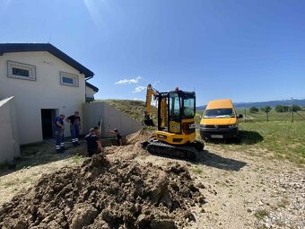 MINIBAGER – Zemné, výkopové a demolačné práce - 12