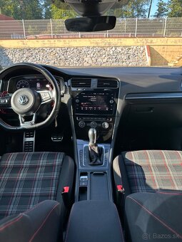 VW Golf 7.5 Gti Performance - 12