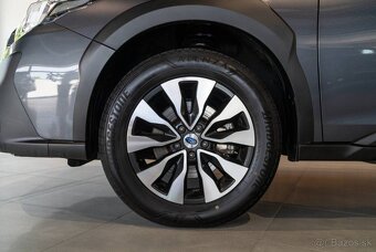 Subaru Outback 2.5i ES Premium AWD Lineartronic - 12