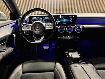 Mercedes A220 4-Matic AMG Line 140kw 7-G Tronic - 12