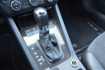 Škoda Octavia Combi 2.0TDI DSG STyle – TOP STAV - 12