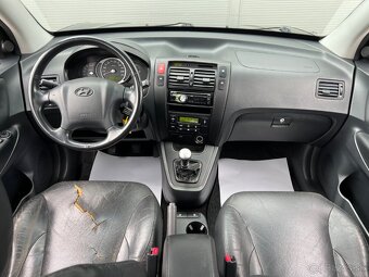 Hyundai Tucson 2.0 CRDi VGT Dynamic - 12
