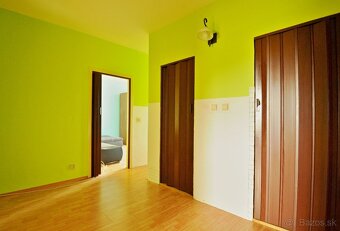 Nízkonákladový 3 izbový byt s balkónom - 12