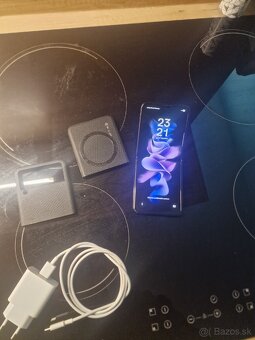 Samsung galaxy flip 3 - 12