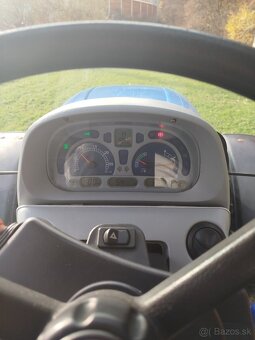 New Holland T6030 - 12