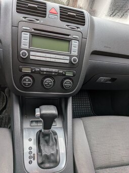 Predam VW Golf 1.6 benzin 75kW 6AT - 12