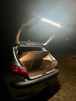 Peugeot 206 – 1.4 benzín (55 kW) - 12