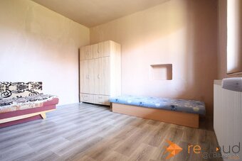 5-izbový rodinný dom - Hontianske Moravce - 12
