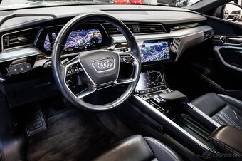Audi Q8 E-tron - 12
