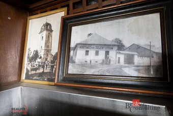 EXKLUZÍVNA HISTORICKÁ NEHNUTEĽNOSŤ V CENTRE BREZNA - 12