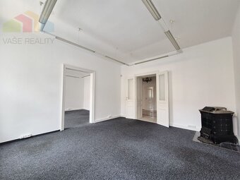 Na prenájom administratívny priestor, 137 m², Jakubovo nám., - 12