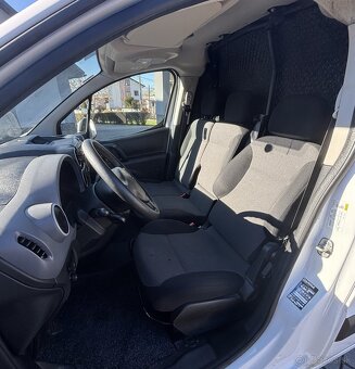 Peugeot Partner 1.6 BlueHDi - 12