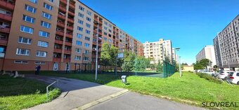 SLOVREAL na predaj 3 izbový byt Žiar nad Hronom, 70 m2 - 12