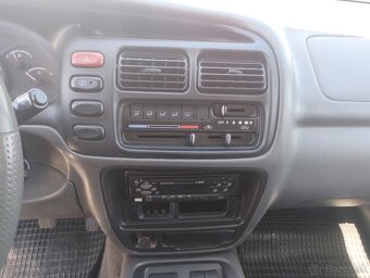 Suzuki Grand Vitara 2.0TD 64KW 4x4 - 12