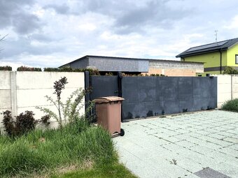 Stavebný pozemok 600m2 so všetkými sieťami - 12