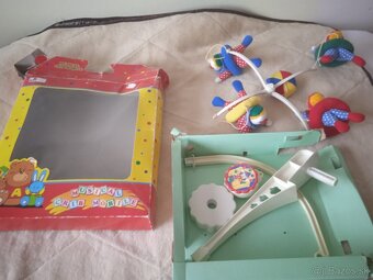 Krabica oblečenia 0-9 mesiacov do veľkosti 74 - 12