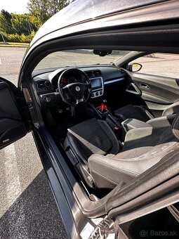 Volkswagen Scirocco 1.4tsi 118kw - 12