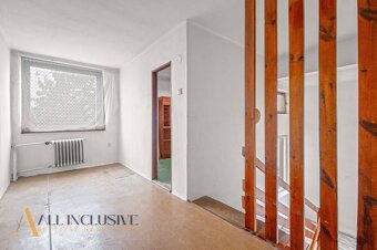 ALL INCLUSIVE I 5 IZBOVÝ RD S GARÁŽOU, POZEMOK 712 M2- MATÚŠ - 12