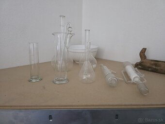 Laboratórne sklo - 12