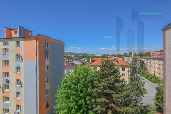 2-izbový byt, Centrum - Sp. Nová Ves, Výťah v bytovom dome. - 12