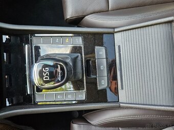 Skoda Superb Combi L&K 4x4 2.0tdi - 12