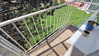 REZERVOVANÉ - Na predaj trojizbový byt s garážou a balkónom  - 12