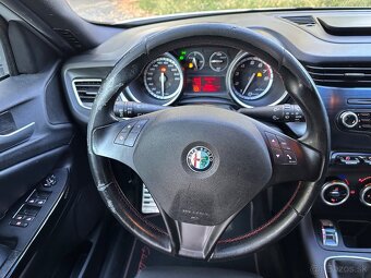 Alfa Romeo Giulietta 1.4 T 120 (benzín, 88 kW) - 12