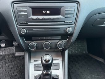 Škoda Octavia III 1.2 TSI sedan - 12
