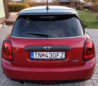 MINI Cooper ONE 1.2 75kW F56 2015 - 12