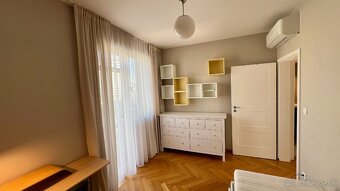 Na prenájom 3izb. byt, Ul. Dunajská ,  Staré mesto - 12