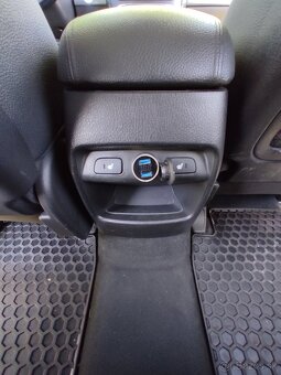 KIA SORENTO 2.2CRDi - 4x4 - 197KW - - 12
