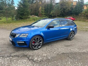 Predám Škoda Octavia combi RS TDI 4x4 - 12
