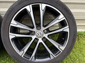 ORIGINAL Volkswagen Singapore R17 - 12